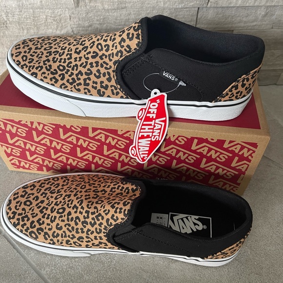 slip on vans cheetah